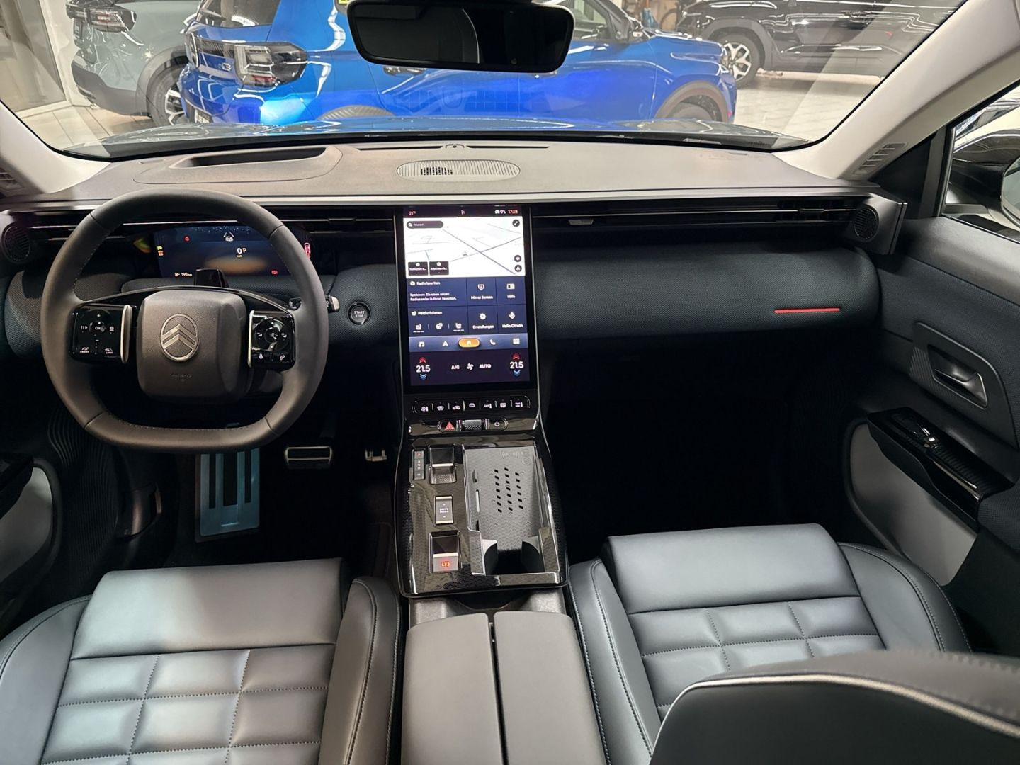 Fahrzeugabbildung Citroën C5 Aircross Hybrid 145 MAX HUD Navi 360 Kamera