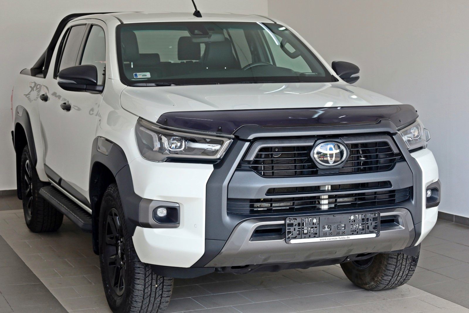 Fahrzeugabbildung Toyota Hilux Double Cab Invincible,Leder,Navi,Rollo,AHK