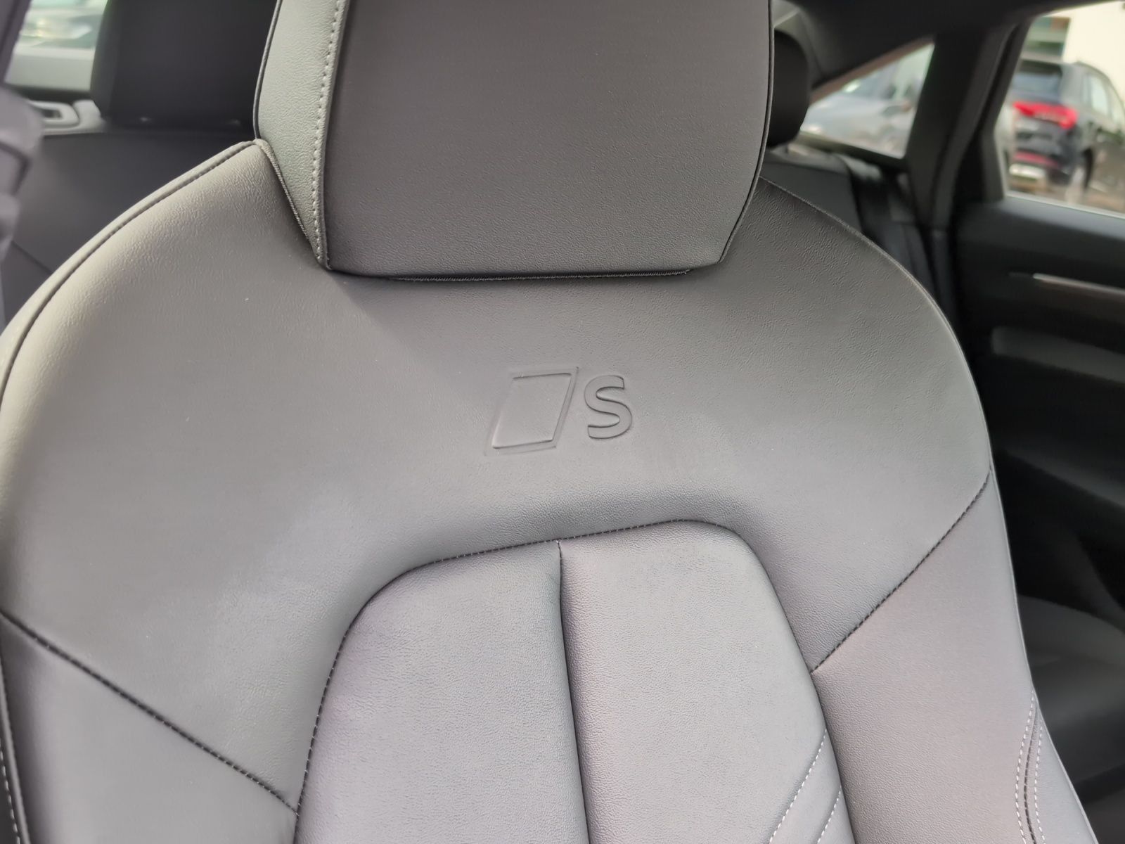 Audi A6 - Bild 17
