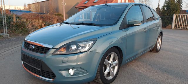 Ford Focus 2.0 Style*Klimaautomatik*Teilleder*