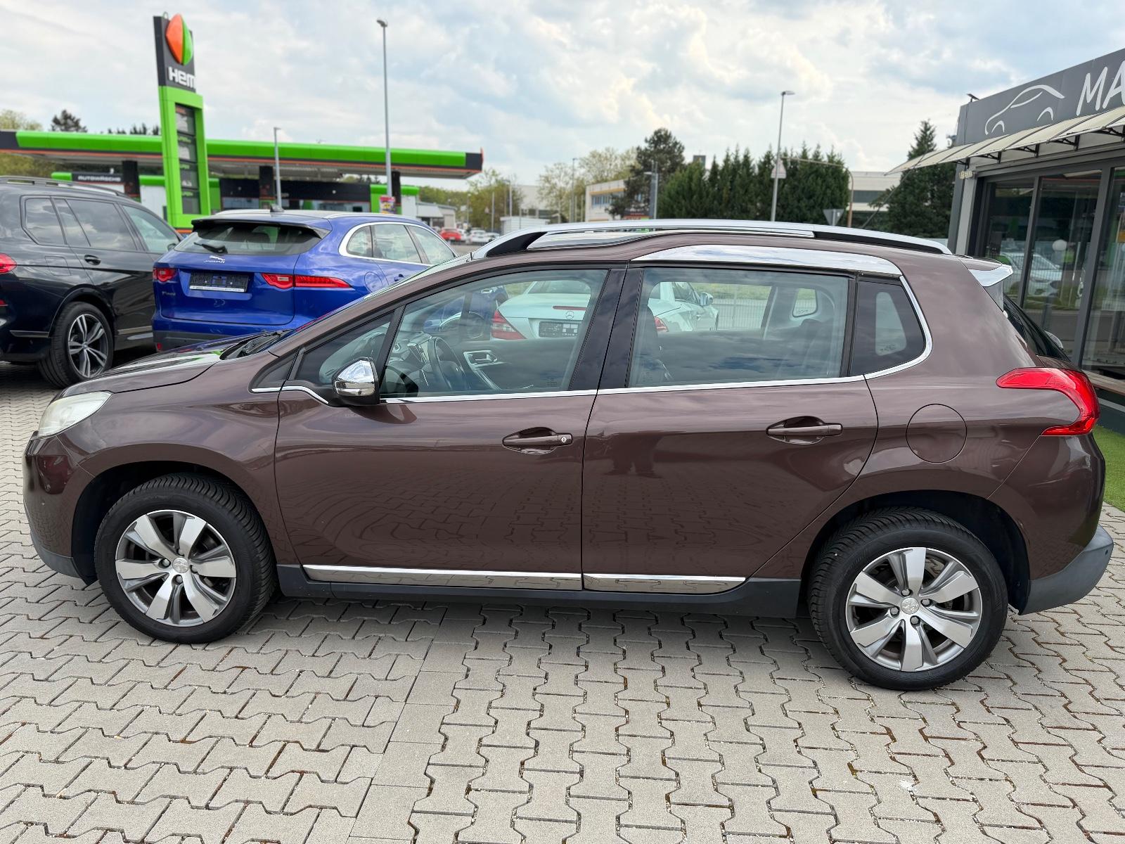 Peugeot 2008 Allure Aus 1 Hand+Automatik*Scheckheft Gepf