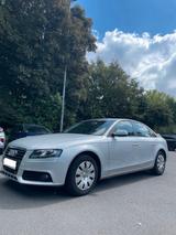 Audi A4 1.8 TFSI 88kw 2010 137000 KM - Audi A4 mit Benzin-Antrieb: Limousine, 2.8