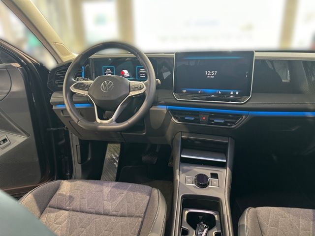 Fahrzeugabbildung Volkswagen Tiguan Life 1.5 7 Gang DSG LED NAVI AHK ACC GJR