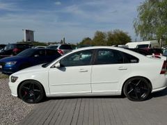 Fahrzeugabbildung Volvo S40 T5 Momentum *BLICKFANG* *TUNING*