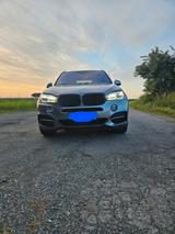 BMW X5 M50 M50d -