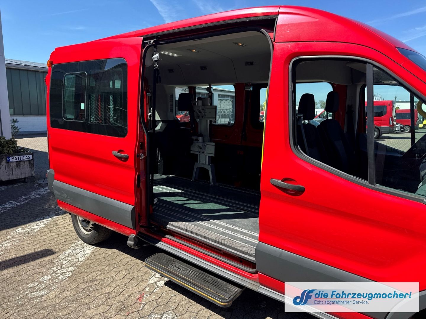 Fahrzeugabbildung Ford Transit Kombi 350 L3 2.2 TDCi DPF *KLIMA *4372
