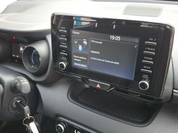 Toyota Yaris - 10