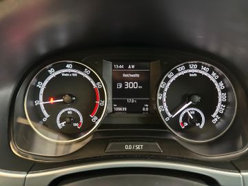 Skoda Fabia Combi Ambition *1. Hand*Klima*Navi*DAB*BT*