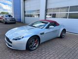 Aston Martin V8 VANTAGE ROADSTAR 4.3L SPORTSHIFT/LEATHER RED - Aston Martin V8 Vantage: Cabrio