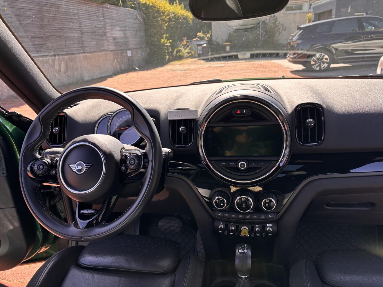 MINI Countryman SE (Cooper) Navio Leder Pano ShzMwst 