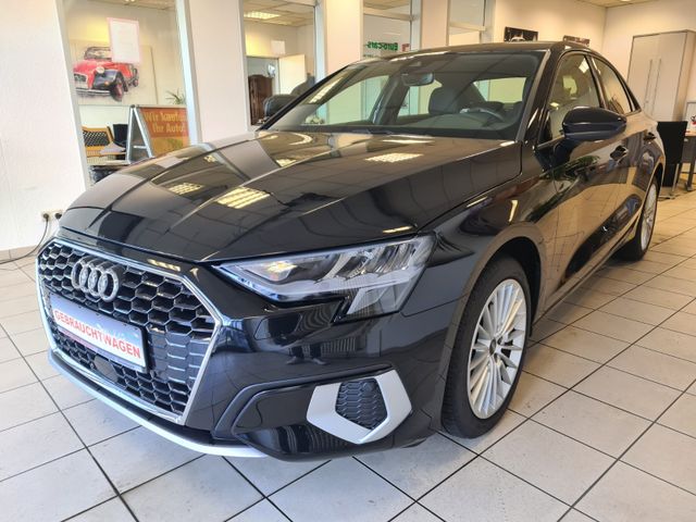 Audi A3 Limousine 35 TDI advanced /AHK/NAVI/KLIMA