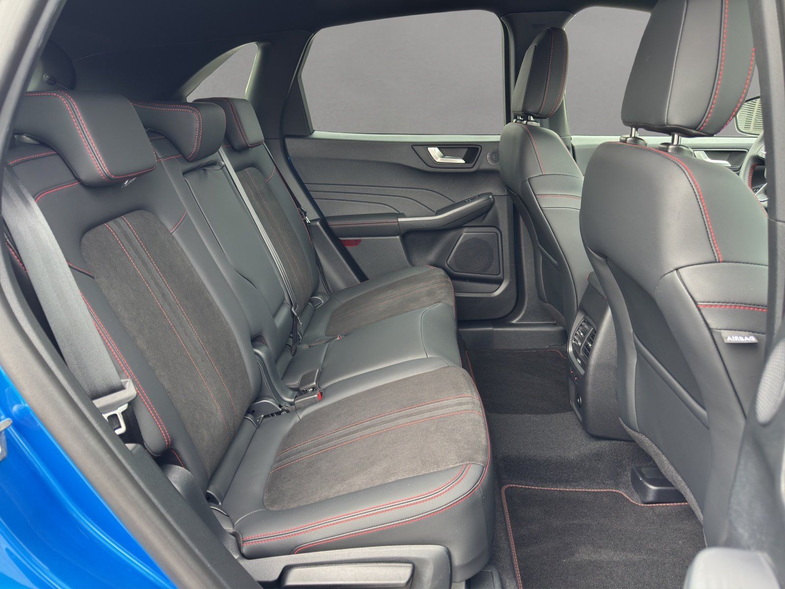 Fahrzeugabbildung Ford Kuga 2.5 FHEV ST-Line X Aut./ACC/AHK/KAMERA/LED