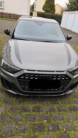 Audi A1 Sportback 40 TFSI S-LINE*LED*VIRTU...