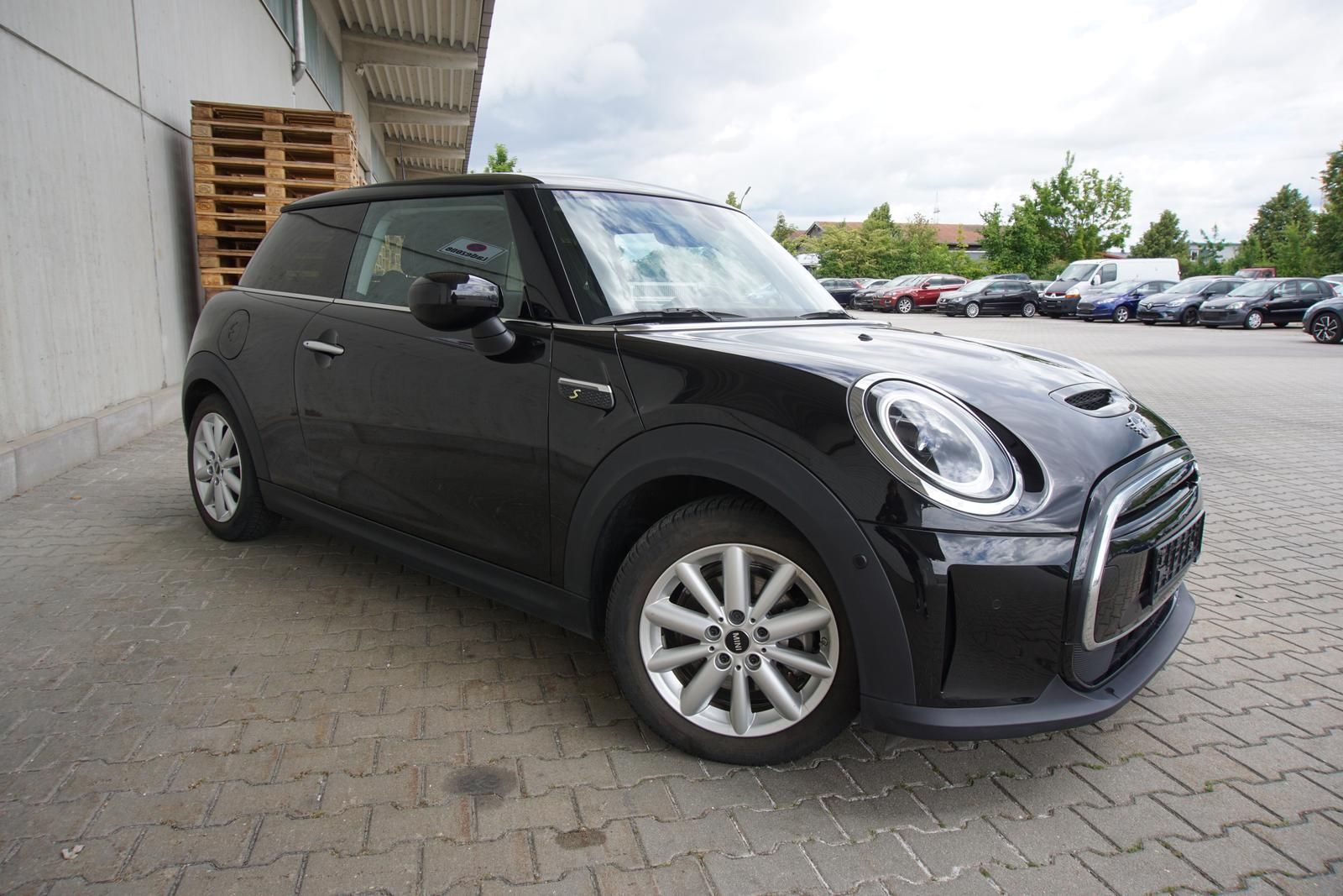 MINI Mini Cooper SE Navi Kamera SHZ 1.Hd mtl.149.-