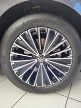 Volkswagen Passat Variant 2.0 TDI 110 kW Elegance mit DSG - V mit gebraucht