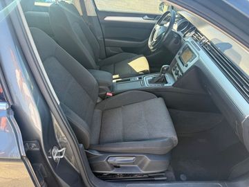 Volkswagen Passat - 7