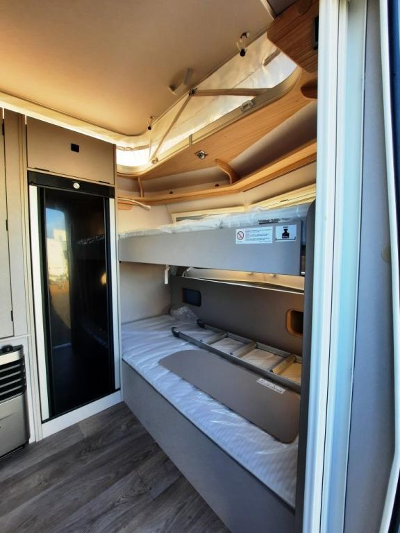 Fahrzeugabbildung HYMER / ERIBA / HYMERCAR Touring 560 Verfüg./Sparen Sie 10.635,- €