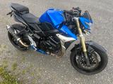 Suzuki Gsr 750 - SUZUKI GSR 750