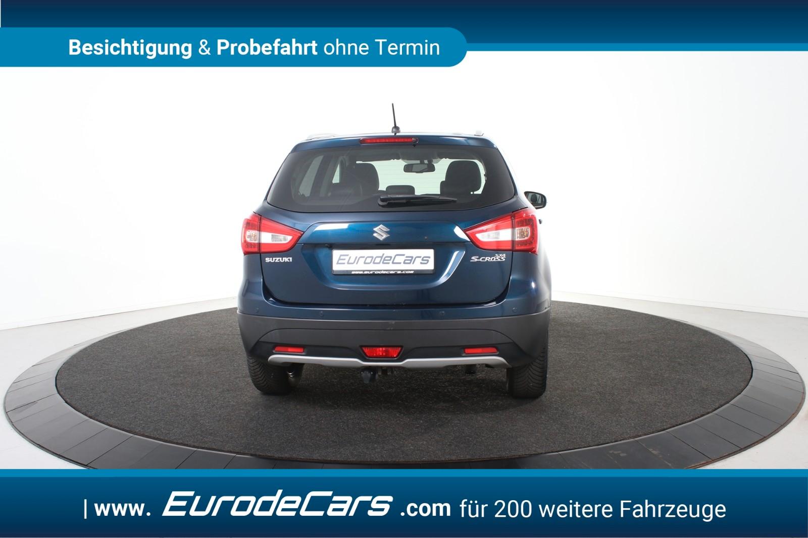 Suzuki (SX4) S-Cross  Automatik *Navi*Pano.*AHK*SHZ*