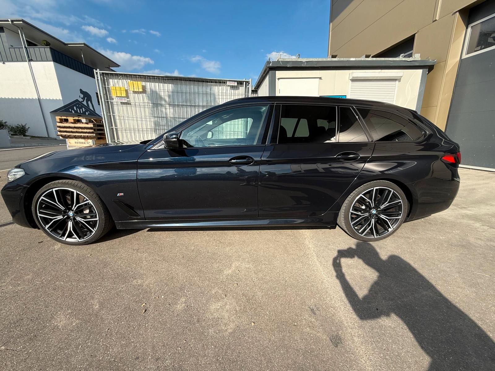 BMW 540 d xDrive foto 2