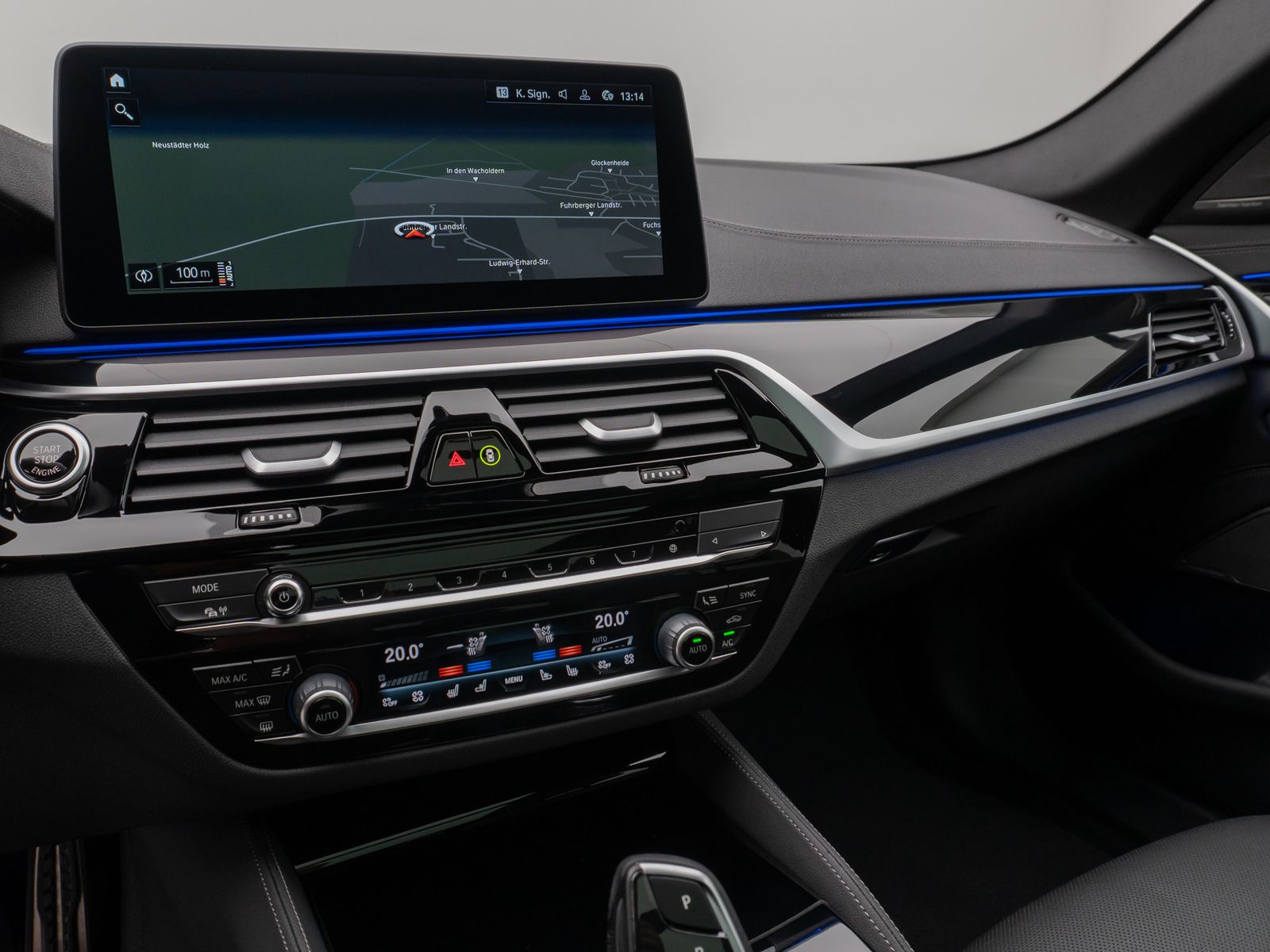 Fahrzeugabbildung BMW 540d xD M Sport Panoram Kamera Laser HUD H/K 19"