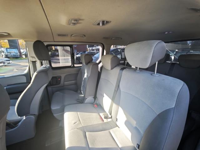 Hyundai H-1 HYUNDAI Family Automatik Navi 2.5 CRDI 170PS