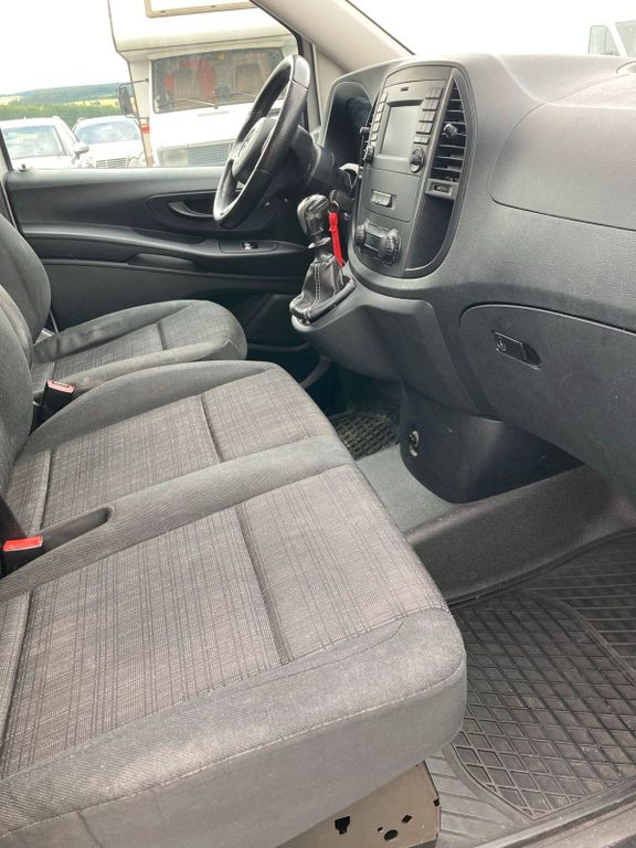 Image of Mercedes-Benz Vito