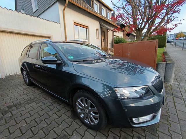 Skoda Octavia 2.0 TDI Ambition Combi Ambition