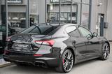 Maserati Ghibli Trofeo 3.8 V8 Carbon-Pack* H&K* 360°* 21" - gebrauchte Maserati Ghibli aus dem Jahr 2021
