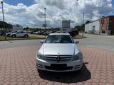 Mercedes-Benz C 200 C T-Modell C 200 T CGI  BlueEfficiency - Mercedes-Benz C-Klasse: Blueefficiency