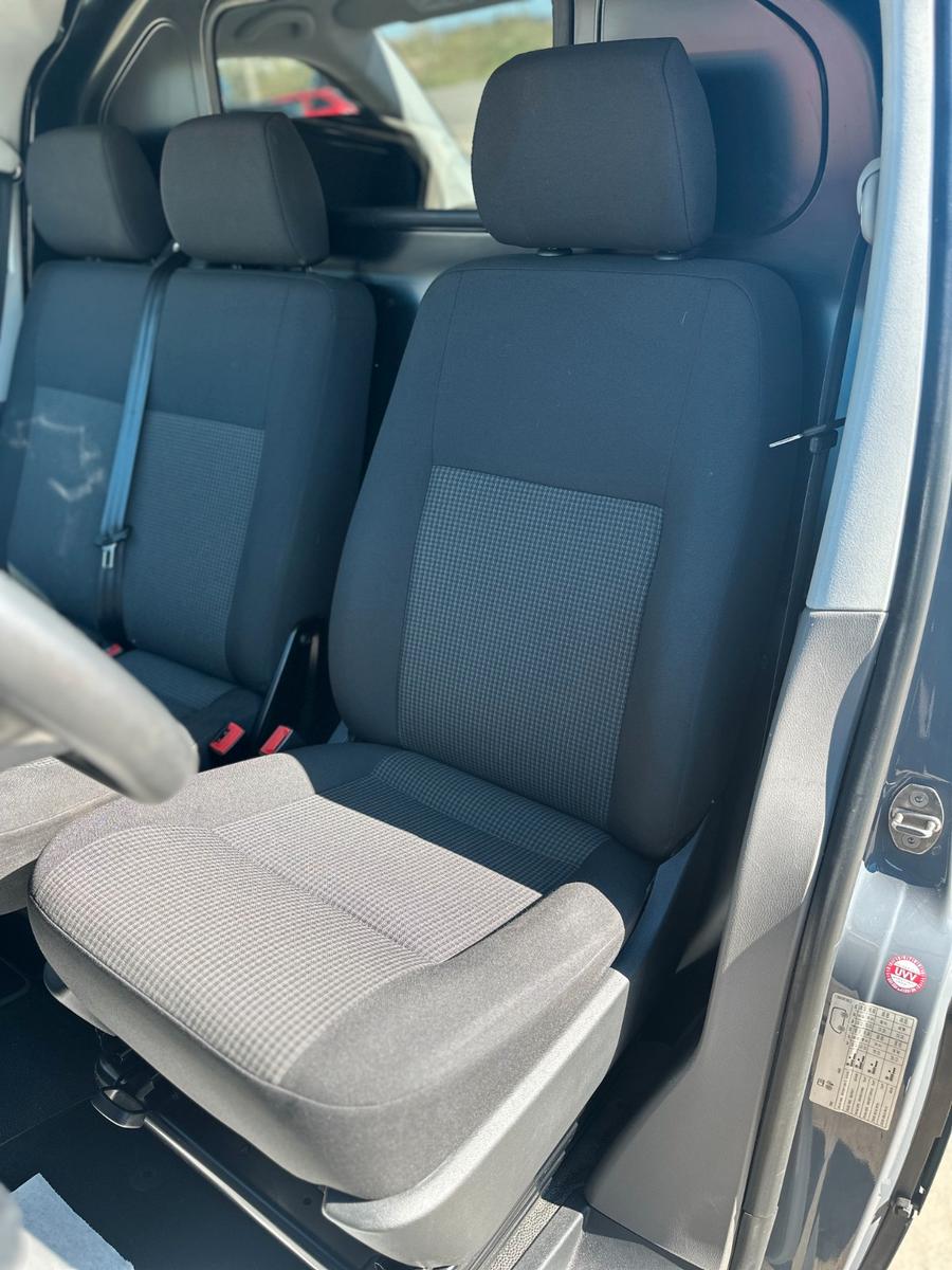 Volkswagen T6 Transporter T6.1 Transporter Kasten 1.Hand wenig KM, миниатюра 24