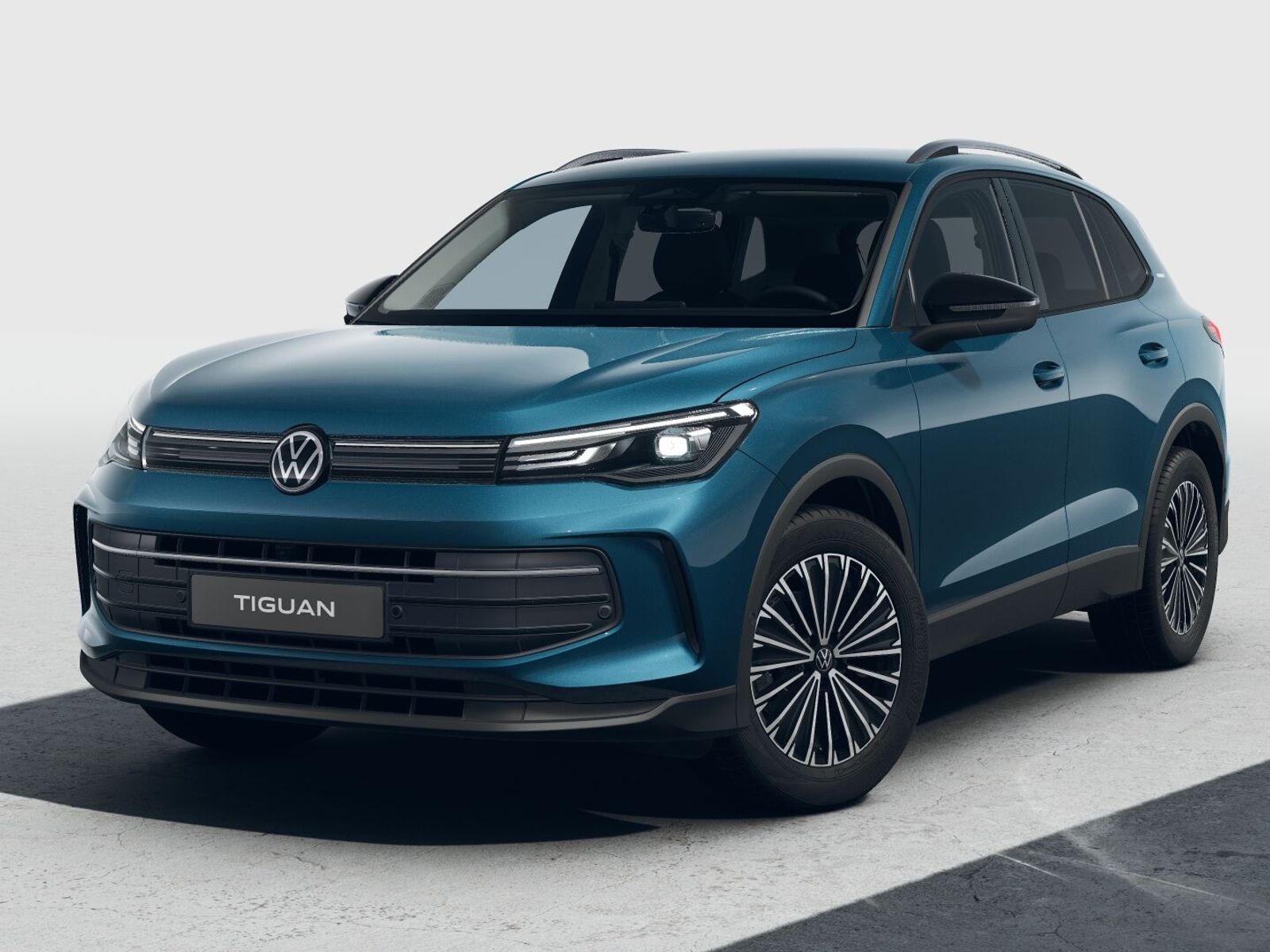 Fahrzeugabbildung Volkswagen Tiguan Energy 1.5 eTSI DSG *AHK, AreaView, Navi,