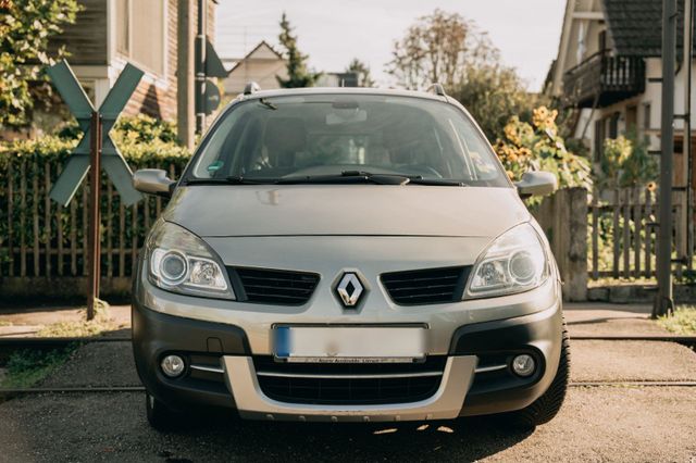 Renault Megane Scenic Conquest 2.0 16V