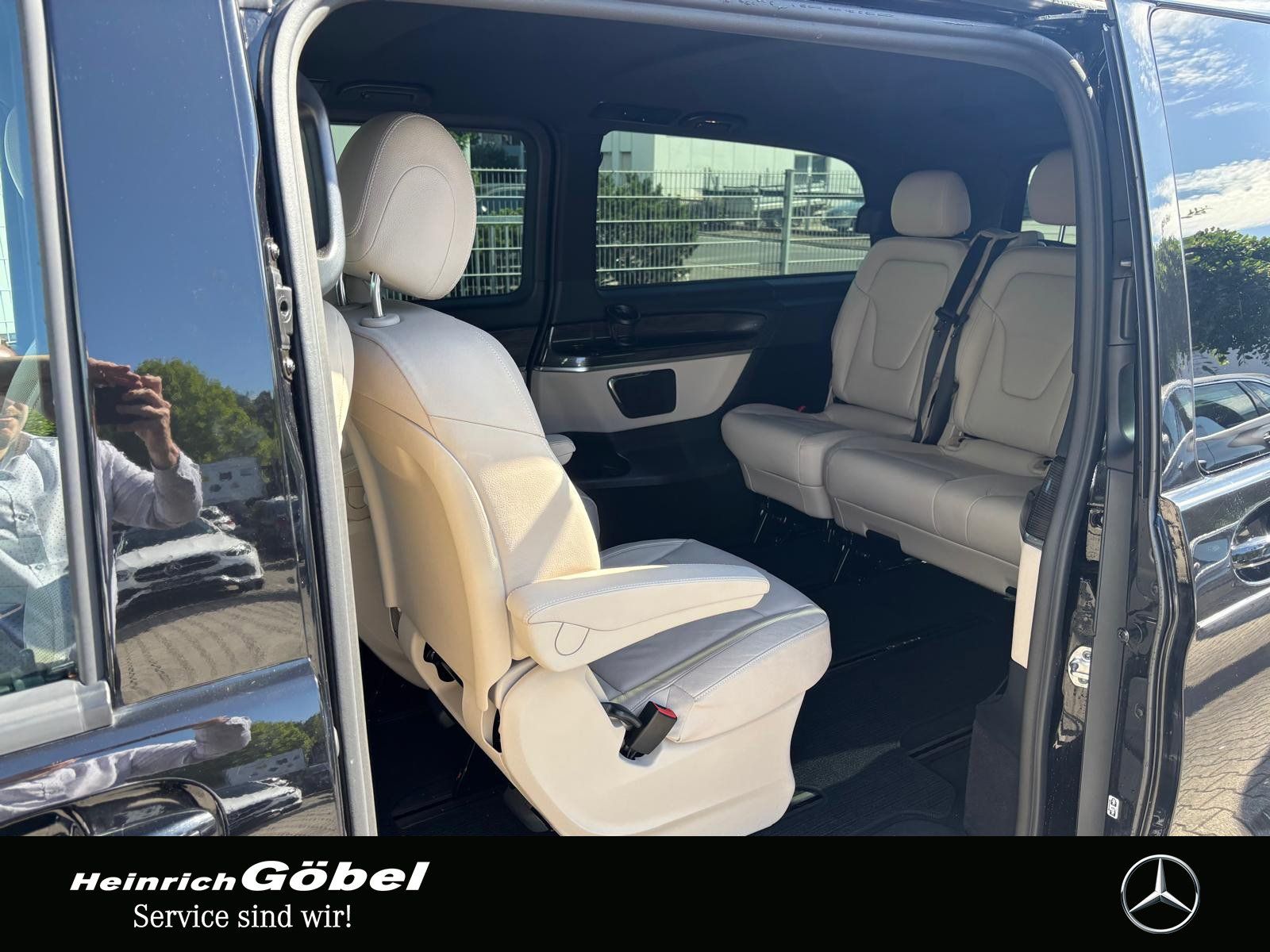 Fahrzeugabbildung Mercedes-Benz V 300 d 4M AVA-EDI*EXTRA-LANG*BURMESTER*360°KAME