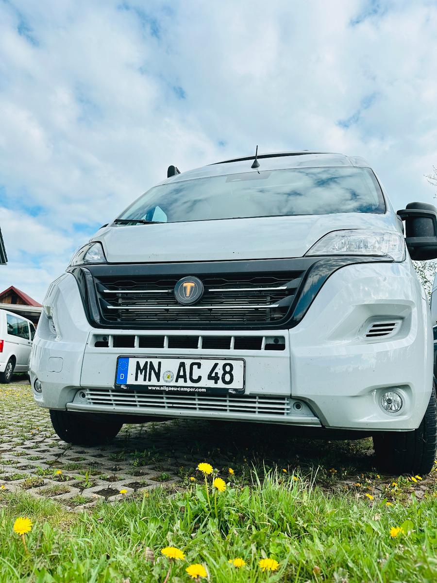 VANTourer 600D