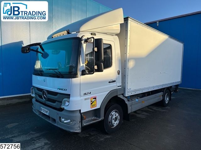 Mercedes-Benz Atego 924 EURO 5, Manual, Palfinger