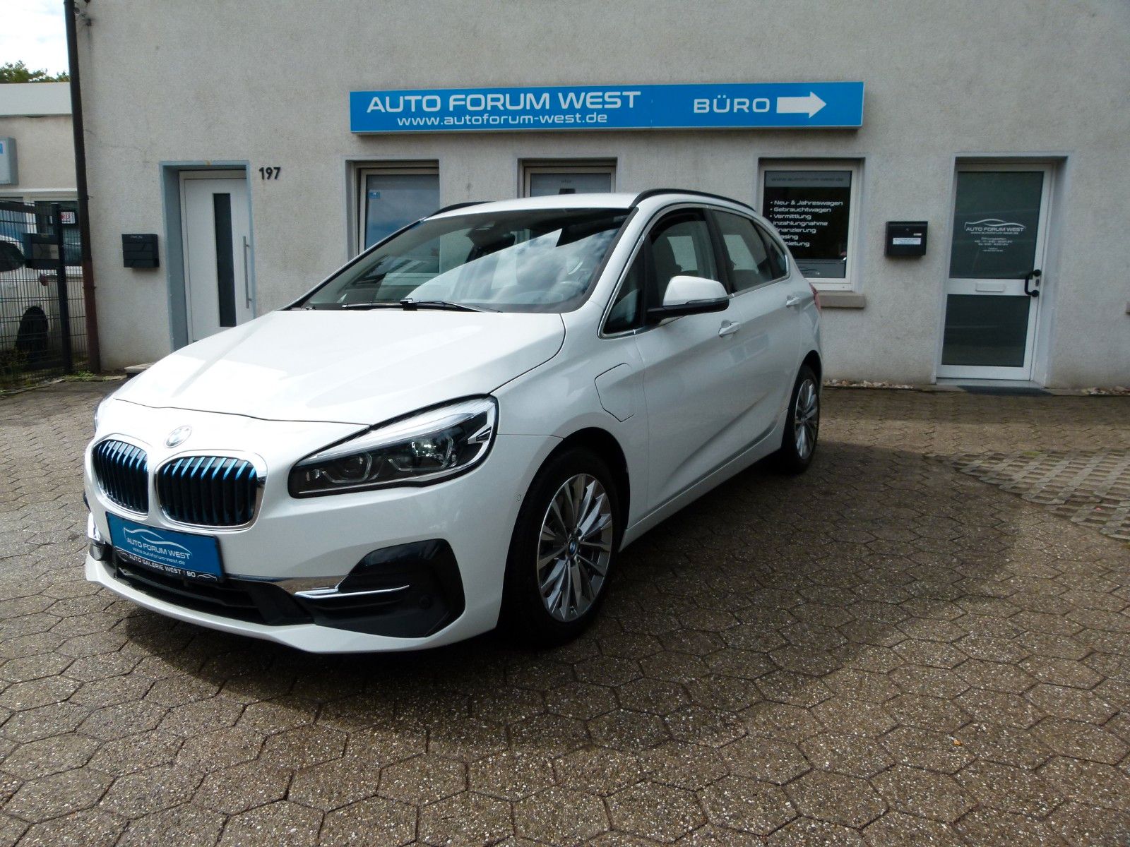 BMW 225 - 1