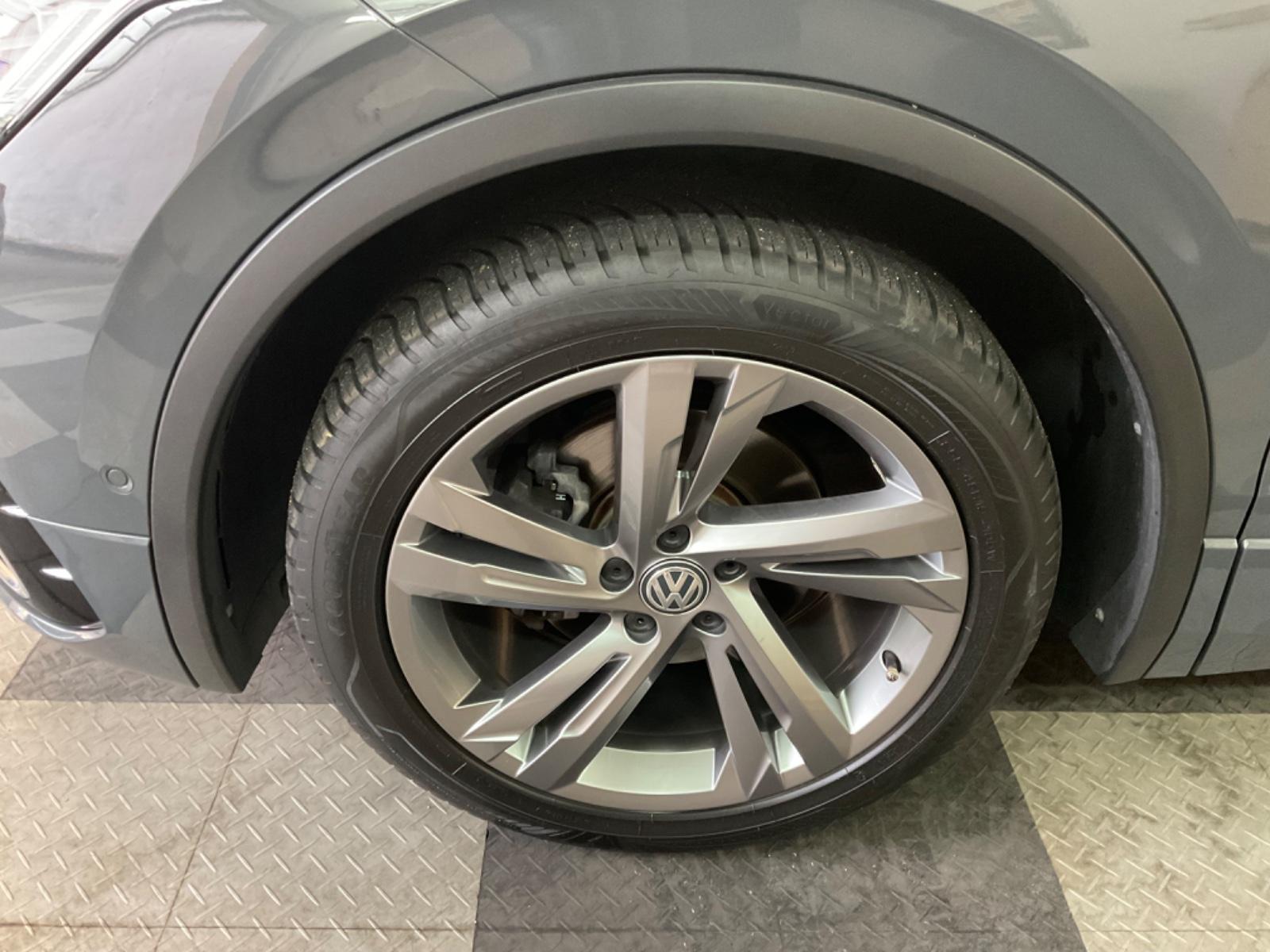 Volkswagen Tiguan R-Line, Navi, Kamera, ACC, SH, TÜV 08/28, миниатюра 28