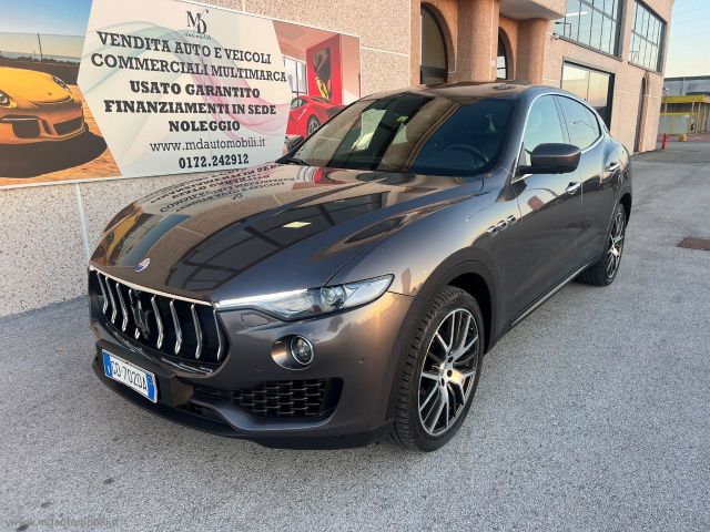 Maserati MASERATI Levante V6 Diesel 275 CV AWD TETTO 21 C