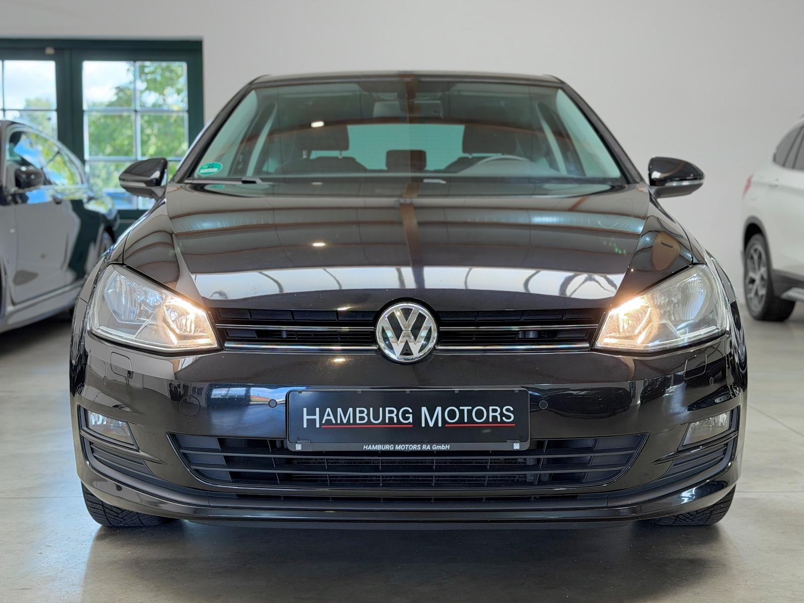 Volkswagen Golf 7 VII Lim. 1.2 TSI BMT CUP Standheizung/1.H