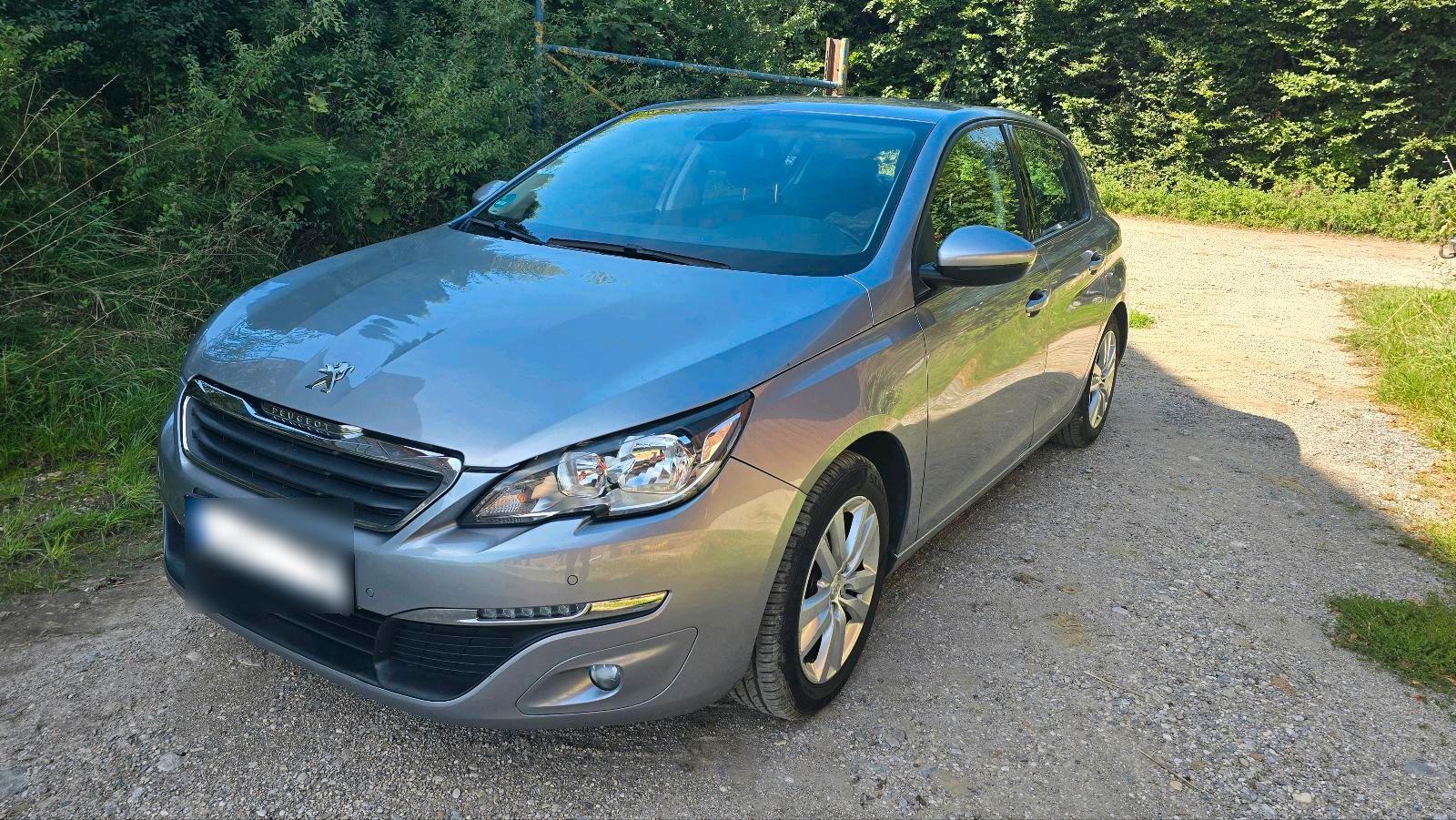 Peugeot 308 2015 — photo 9