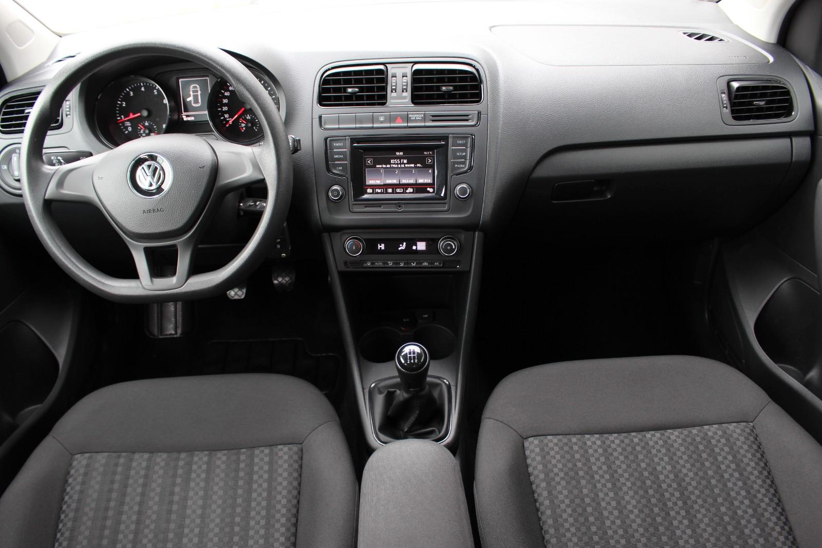 Volkswagen Polo V Trendline Klimaa.+2.Hand+Tüv -Insp. Neu