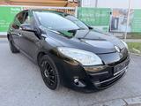 Renault Megane III Lim. 5-trg.Night & Day*Navi*SHZ*Klima - Renault Gebrauchtwagen von 2010