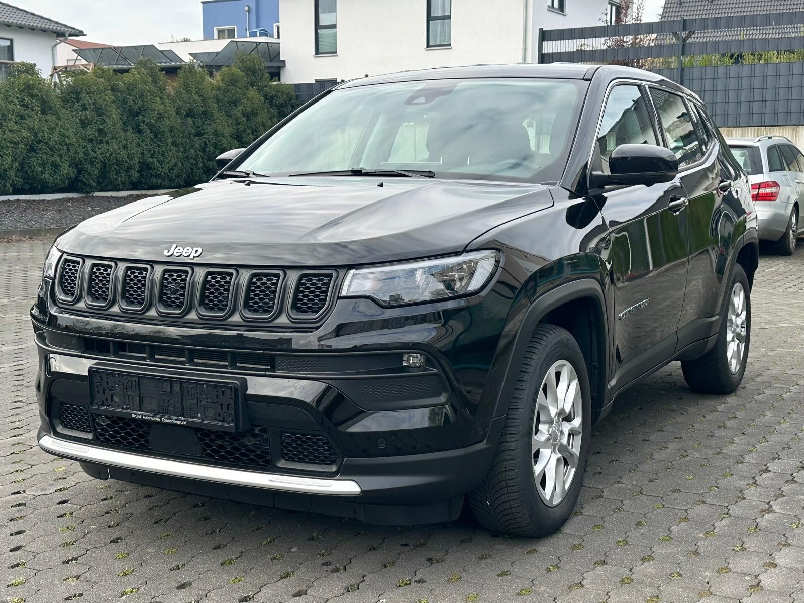Fahrzeugabbildung Jeep Compass s Altitude 1.5 LED+ACC+VIRTUAL+SHZ+360°+