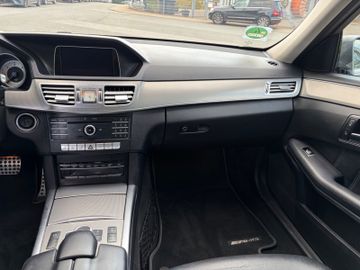 Mercedes E 350 - 11