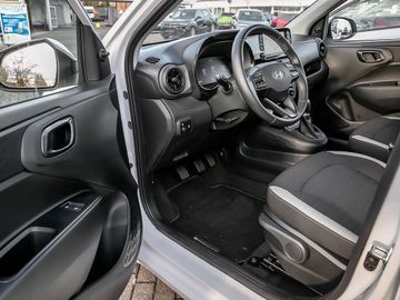 Hyundai i10 1.0 Select Kamera Navi Spurhalteassistent