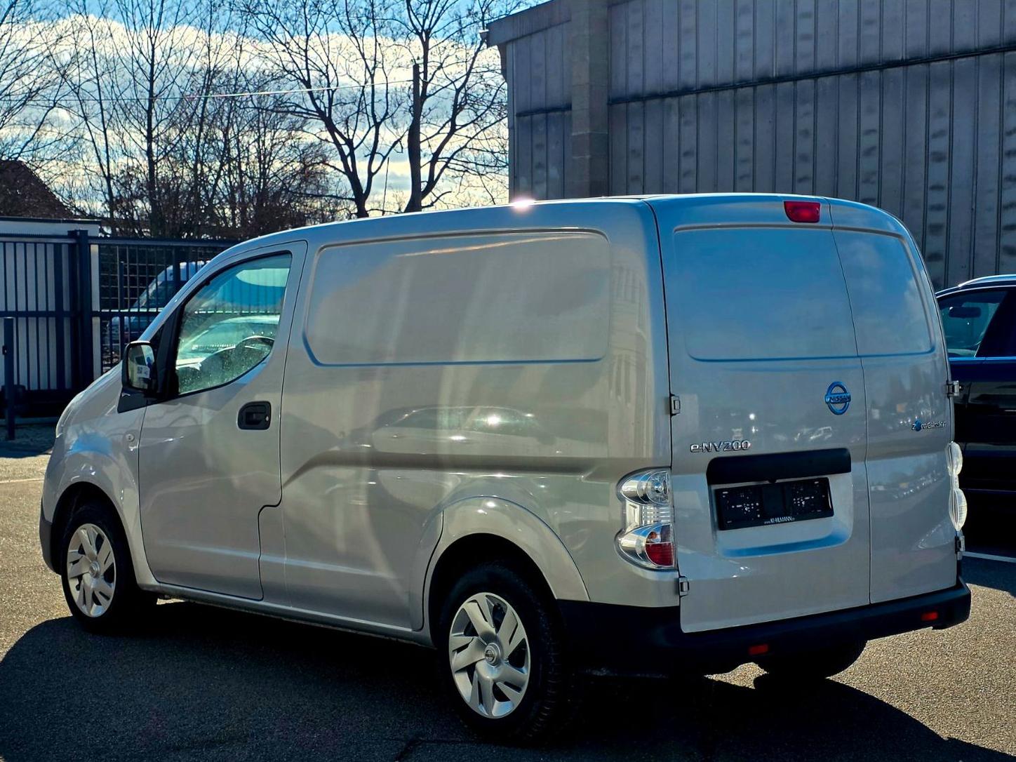 Nissan NV200 /Evalia e-Kasten Comfort