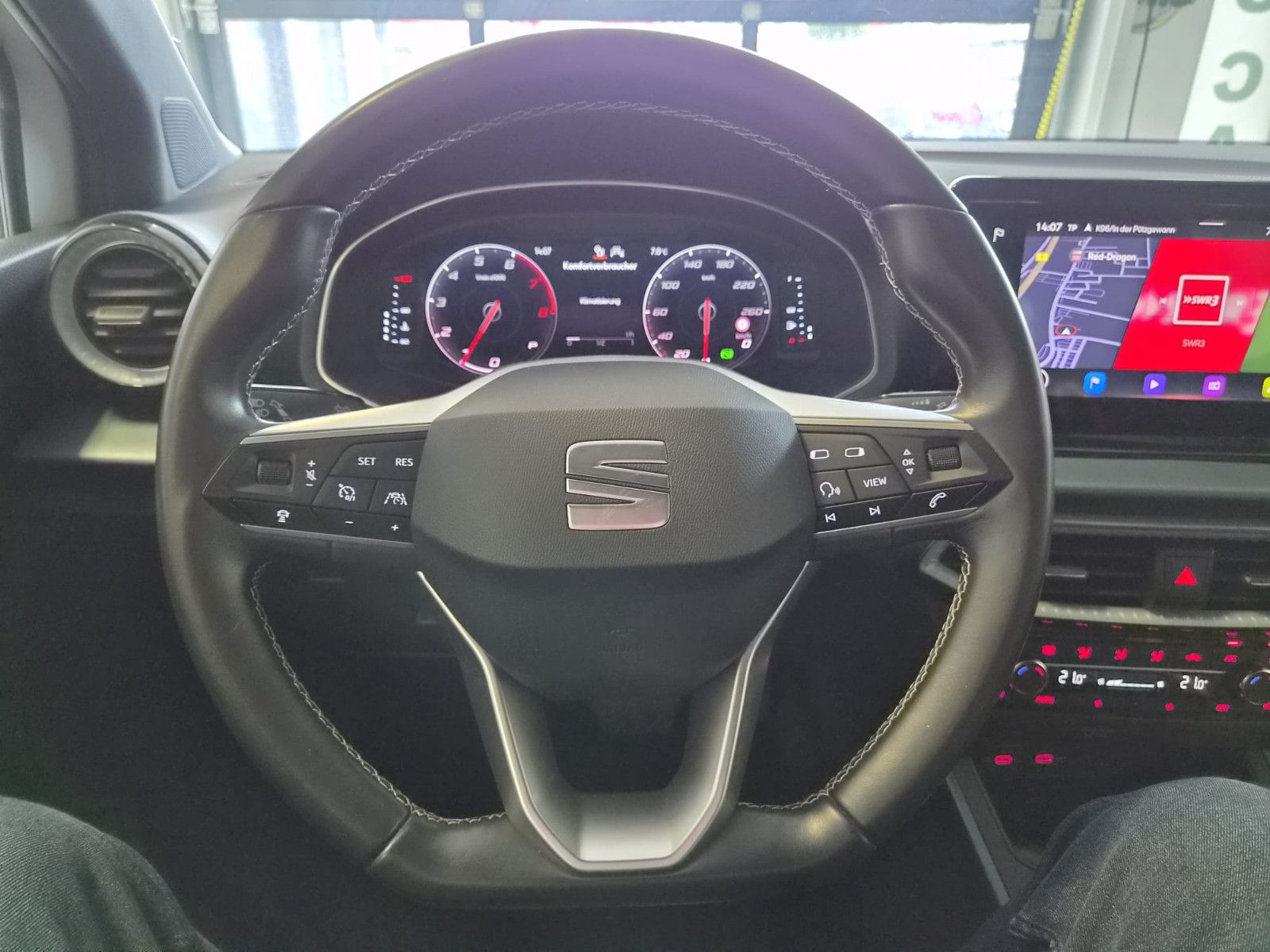 Fahrzeugabbildung SEAT Arona Xperience / KAMERA / CARPLAY/NAVI