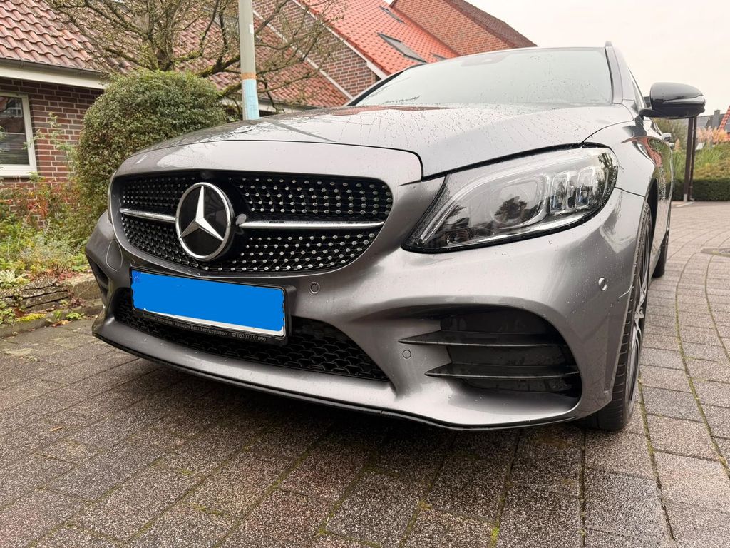 Image of Mercedes-Benz C 300