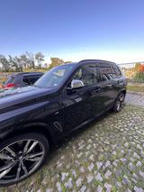 BMW X7 M50 M50d - - BMW X7 M50: Schiebedach